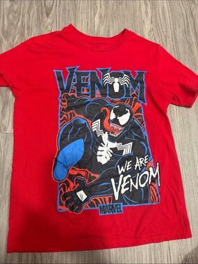 Marvel Venom Graphic Tee - Red, Black, Blue